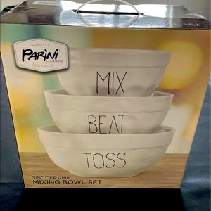 White Ceramic Mixing Bowl Set